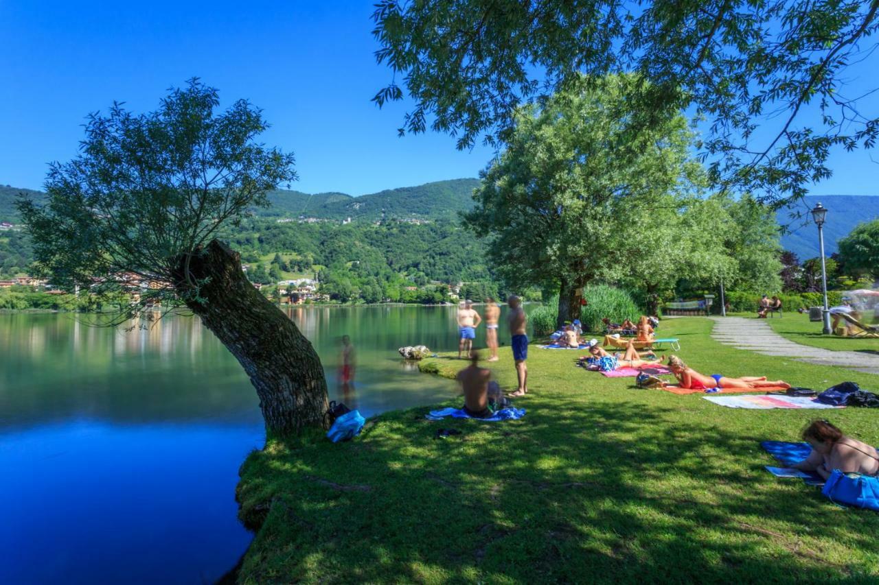Casa Vacanza Residence Lago Di Endine Monasterolo del Castello Ngoại thất bức ảnh