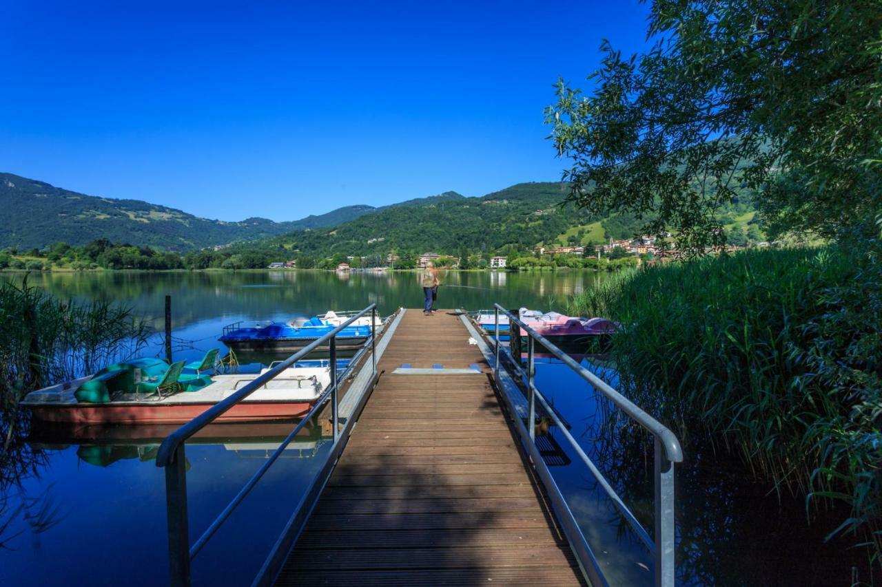 Casa Vacanza Residence Lago Di Endine Monasterolo del Castello Ngoại thất bức ảnh