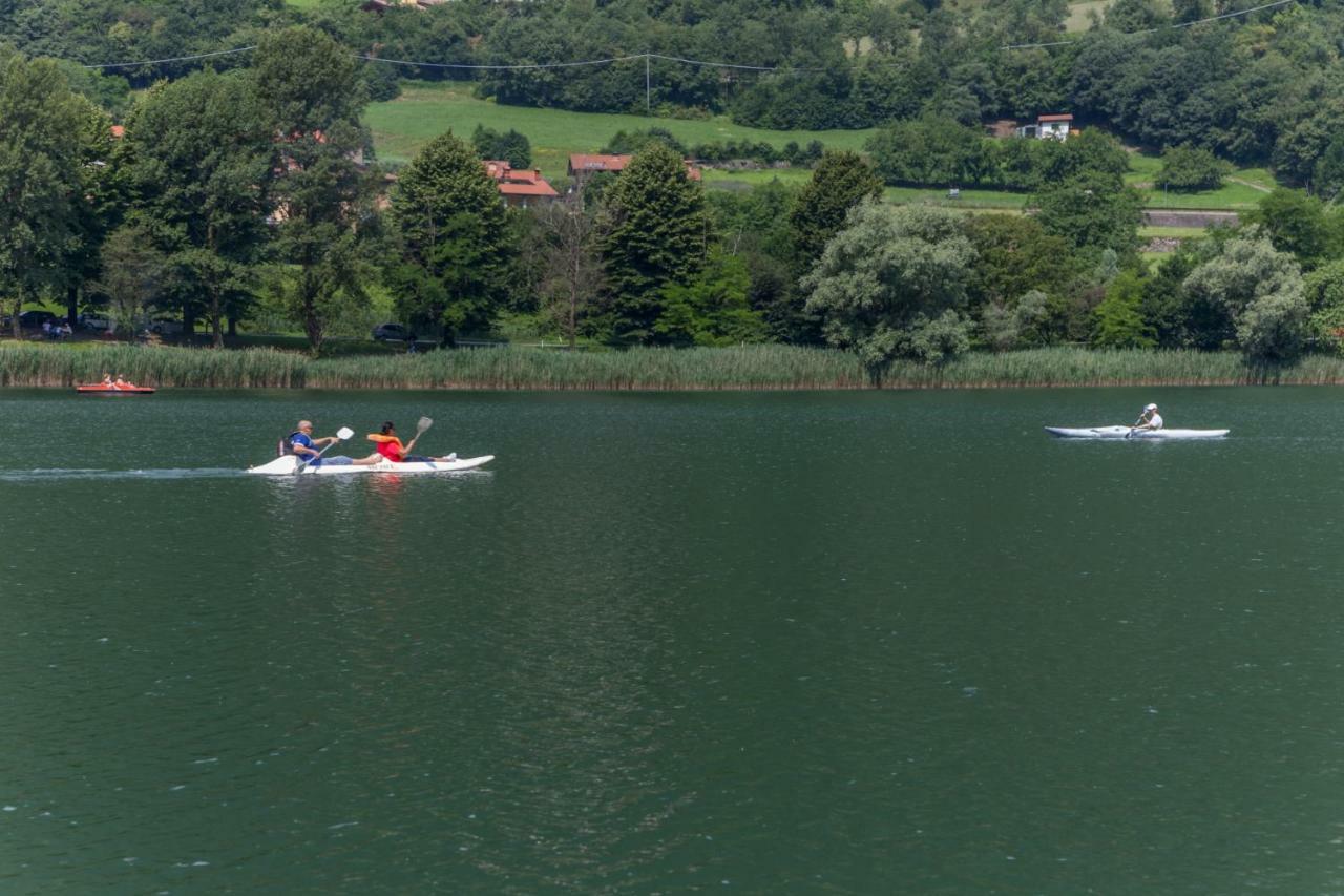 Casa Vacanza Residence Lago Di Endine Monasterolo del Castello Ngoại thất bức ảnh
